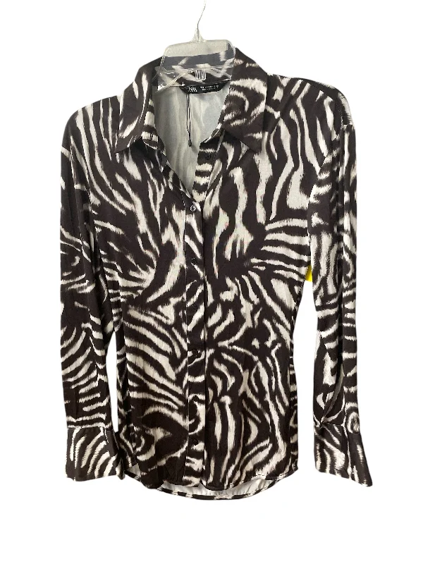 women's tops for those who want to stay updated with the latest fashion trendsTop Long Sleeve By Zara In Animal Print, Size: S