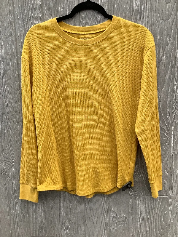 women's tops for cozy nights inTop Long Sleeve By Time And Tru In Yellow, Size: L