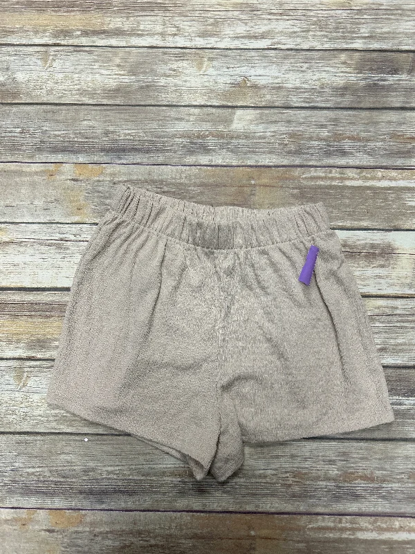 women's high-waisted shortsBeige Shorts H&m, Size M