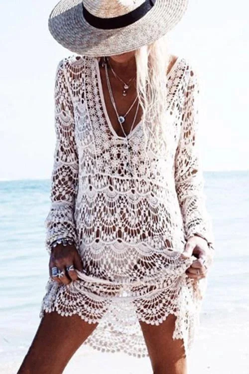 One-Piece Female SwimwearStylish Crochet V-neck Handmade Cover Up