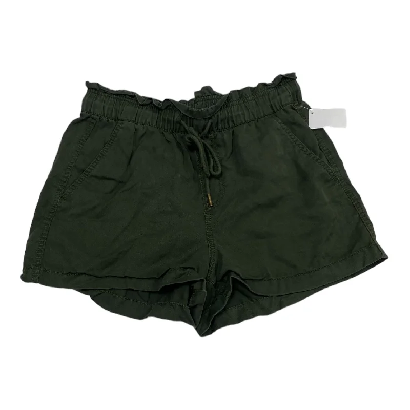 women's drawstring shortsGreen Shorts Loft, Size M