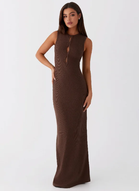 Casual Chic DressShay Cut Out Maxi Dress - Chocolate