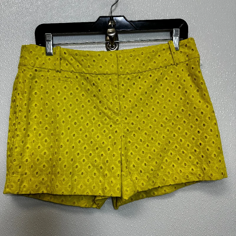 women's cotton shortsYellow Shorts Loft O, Size 4