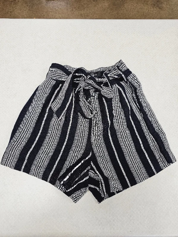 women's vintage shortsBlue & Grey Shorts Rails, Size Xs