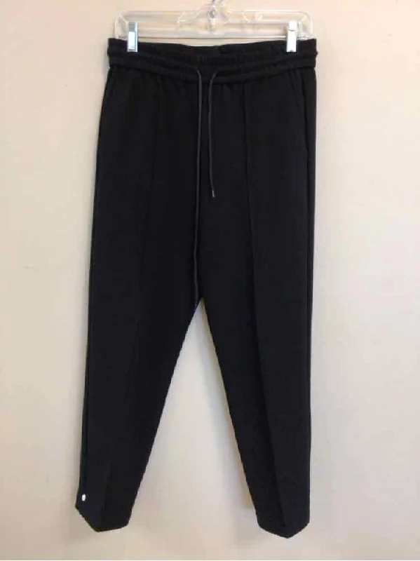 women's mini pantsFRENCH CONNECTION SIZE SMALL Ladies PANTS