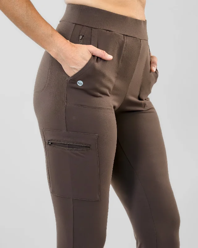 women's chic pantsHiking Cargo Joggers - Espresso