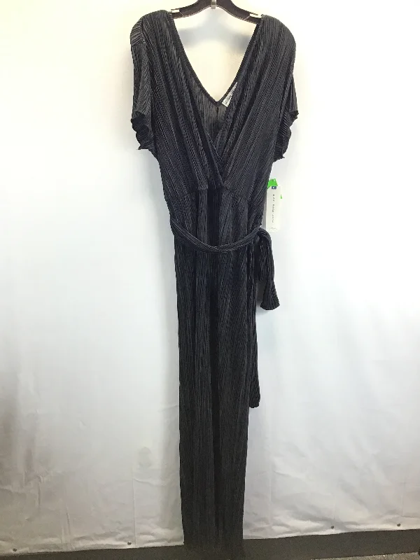 women's jumpsuits made of laceBlack Jumpsuit Almost Famous, Size 3x