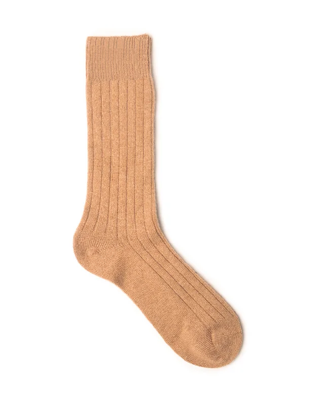 CASHMERE SOLID SOCKS - CAMEL