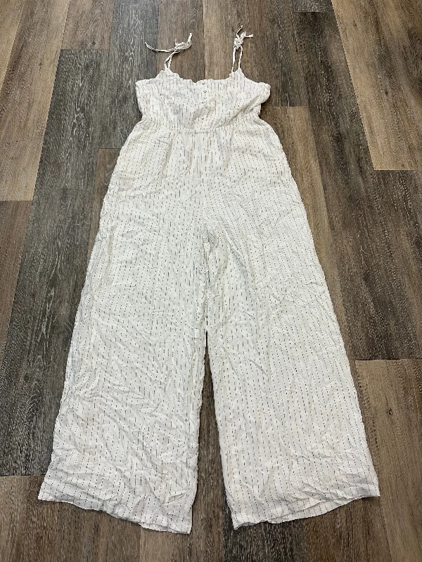 women's jumpsuits with metallic finishesJumpsuit By Cupcakes And Cashmere In White, Size: S