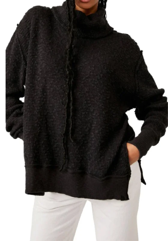 Men's SweatersTommy Oversize Turtleneck Sweater In Black