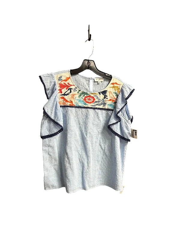 women's tops for those who love to dress up their casual looks with stylish topsTop Short Sleeve By Thml In Multi-colored, Size: M